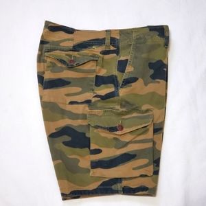 Lucky Brand Cargo Shorts Camo Print 34 Waist
